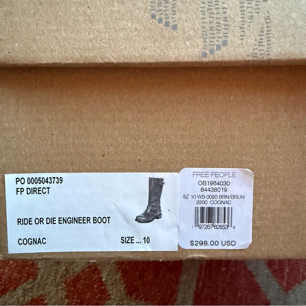 Free People RIDE OR DIE ENGINEER BOOT Burnt Caramel Brown Women’s Size 10 NEW - Picture 8 of 11